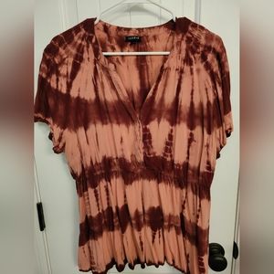 Torrid tie dyed blouse
